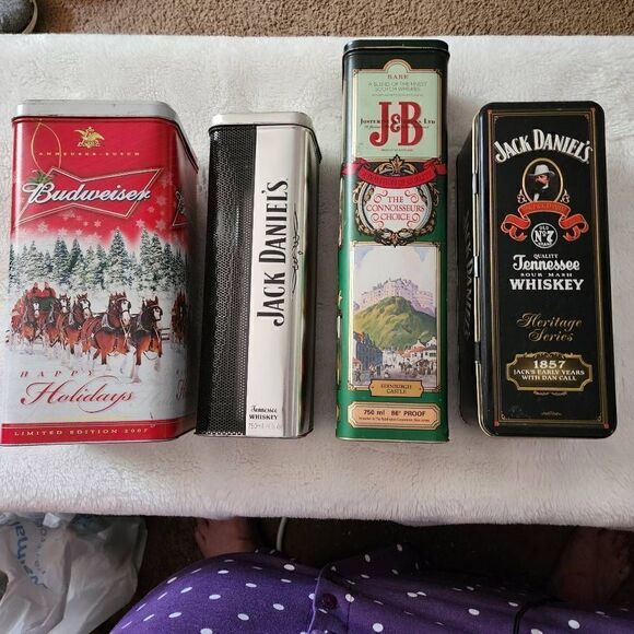 Vintage Mixed Brands Budweiser Jack Daniel's J&B Bundle Of 4 Collectible Tins - Picture 1 of 7
